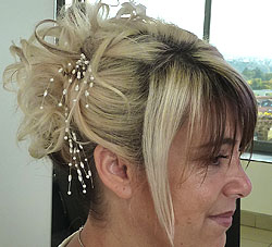 coiffure avec headband carré